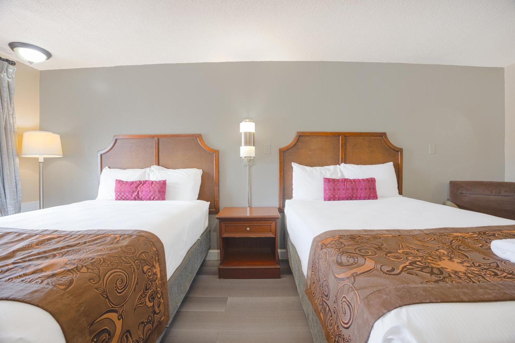 Liberty Garden Inn By Oyo Kissimmee Near Disney World Celebration Exterior photo