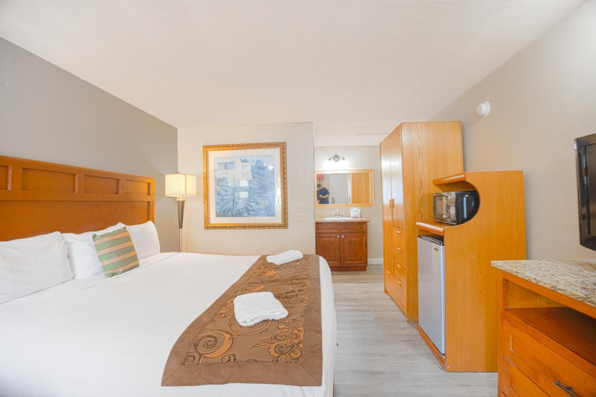 Liberty Garden Inn By Oyo Kissimmee Near Disney World Celebration Exterior photo